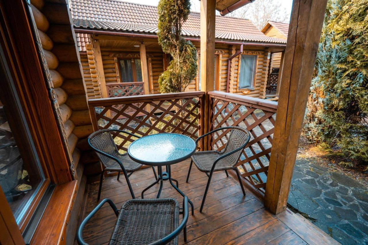 Villa Garden Hotel Solochin Exterior photo