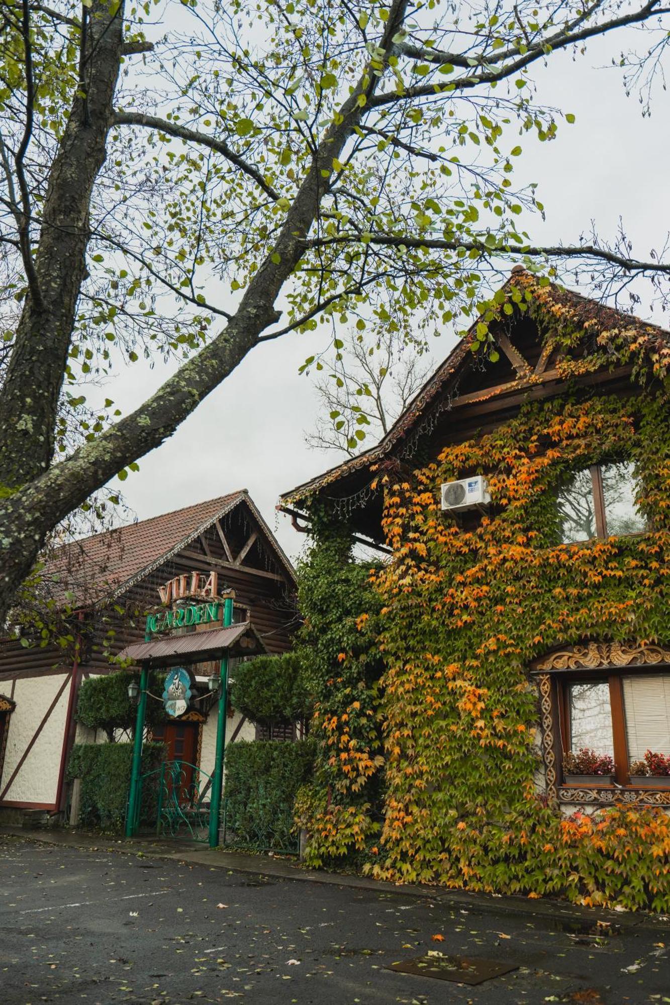 Villa Garden Hotel Solochin Exterior photo
